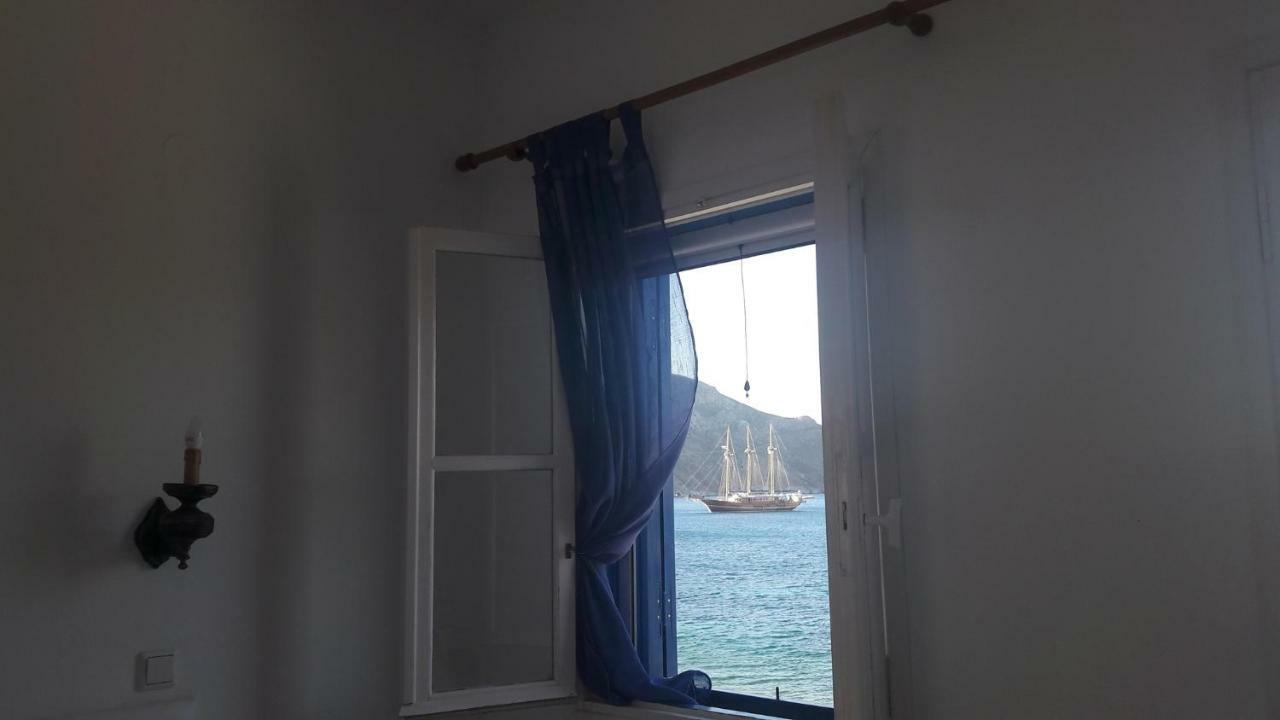 Pavlos Rooms Livadia  Exterior photo